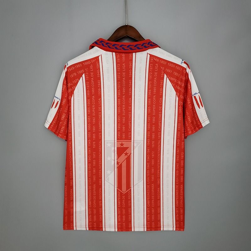Retro Atletico Madrid 1995-1996 home Secondary image