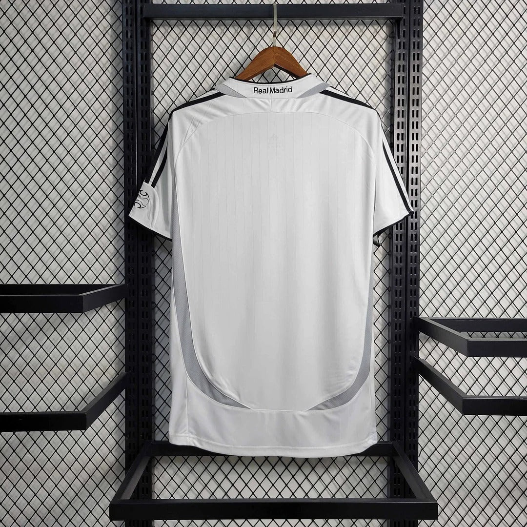 Maillot domicile rétro Real Madrid 2006-2007 Image secondaire du produit