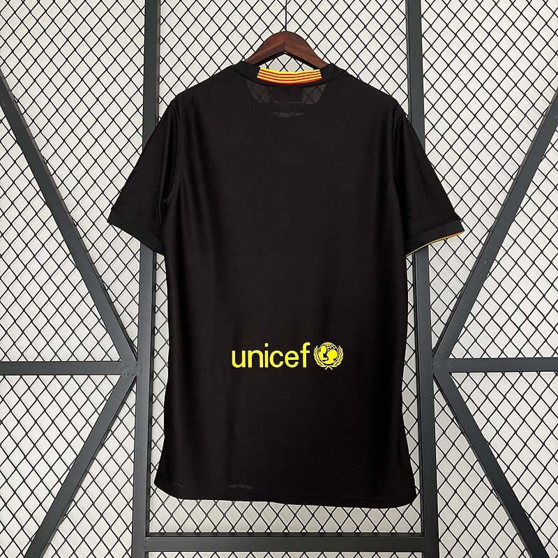 Retro FC Barcelona 2013-2014 away
