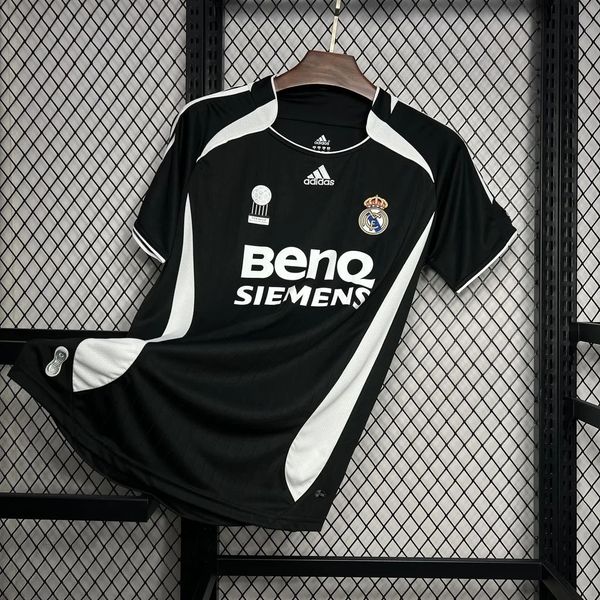 Maillot rétro du Real Madrid 2006-2007 deuxième tenue à l'extérieur
