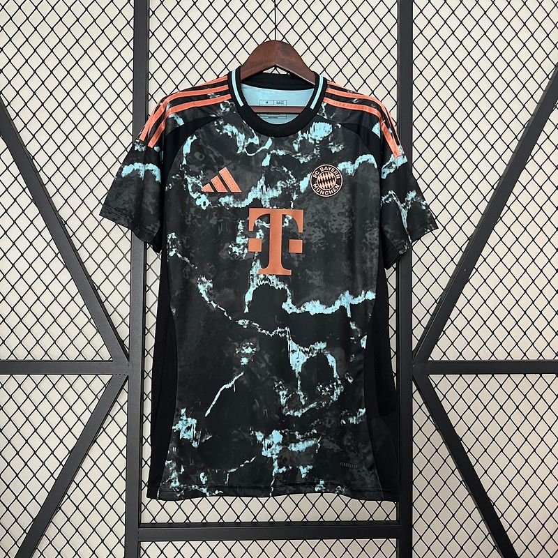 Bayern Munich extérieur 2024-2025 Image principale du produit