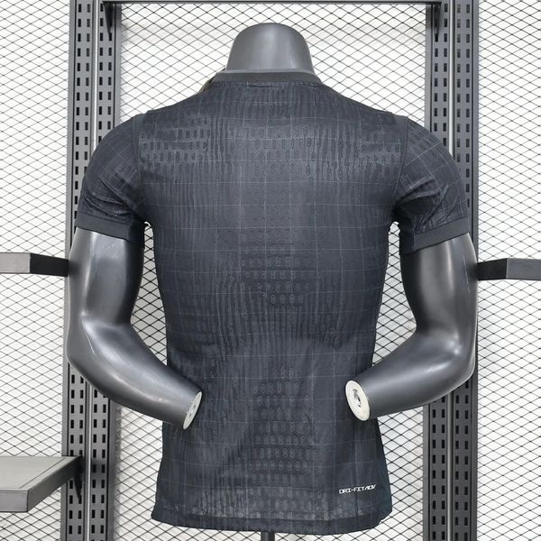 Tottenham Hotspur 2025-2026 third away player Secondary image