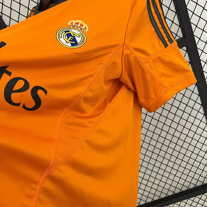 Retro Real Madrid 2013-2014 away
