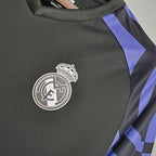 Maillot rétro du Real Madrid saison 2015-2016, deuxième maillot extérieur