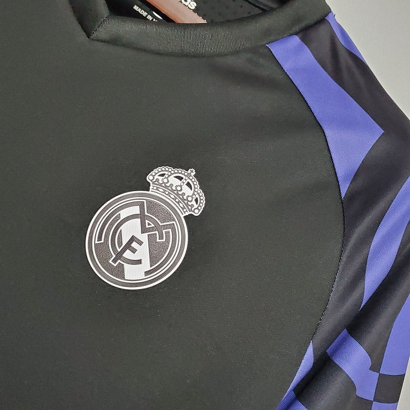 Maillot rétro du Real Madrid saison 2015-2016, deuxième maillot extérieur