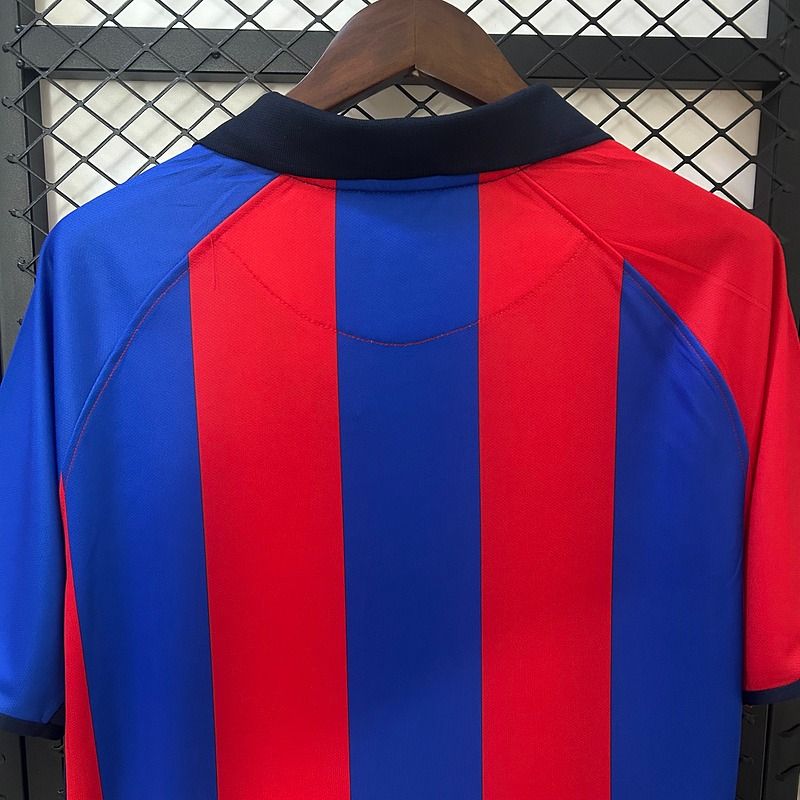 Maillot domicile rétro du FC Barcelone 2001-2002