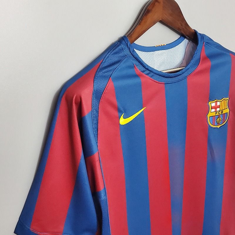 Retro FC Barcelona 2005-2006 home UCL edition