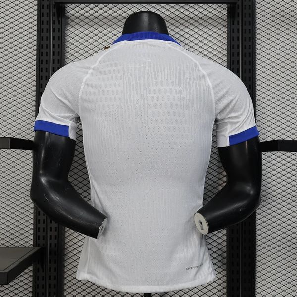 England 2025-2026 home player Secondary image