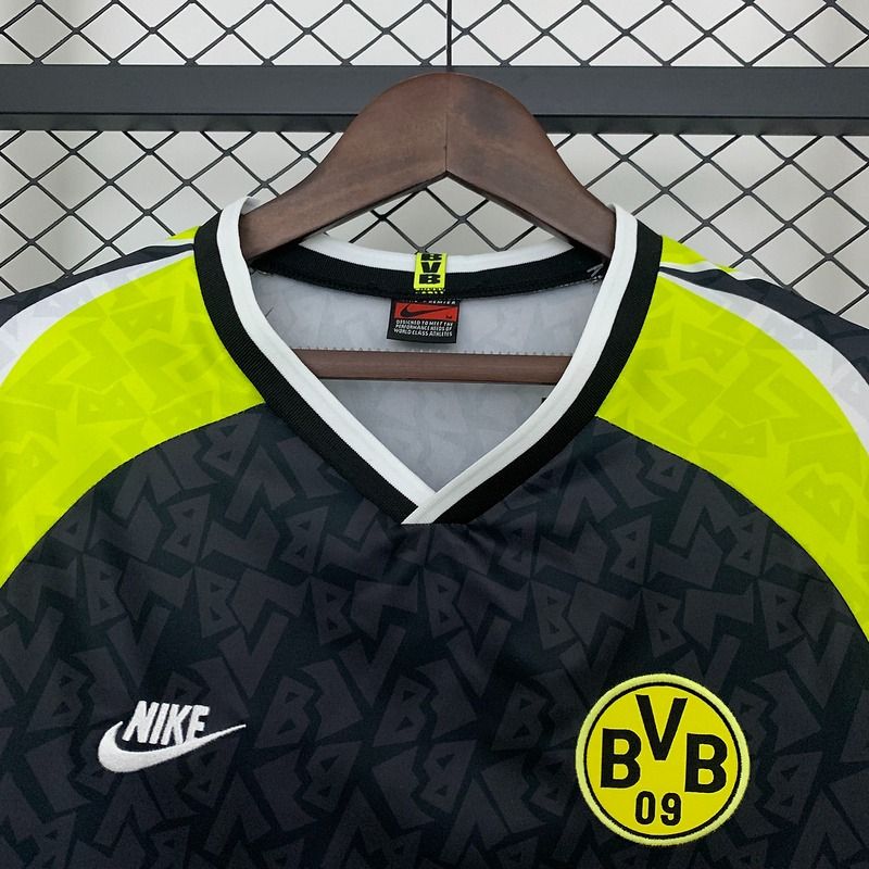 Retro BVB Dortmund 1995-1996 away
