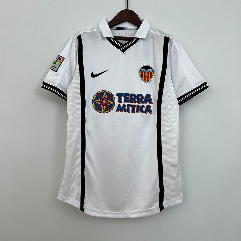 Retro Valencia CF 2000-2001 home Main image