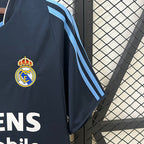 Maillot extérieur rétro Real Madrid 2003-2004