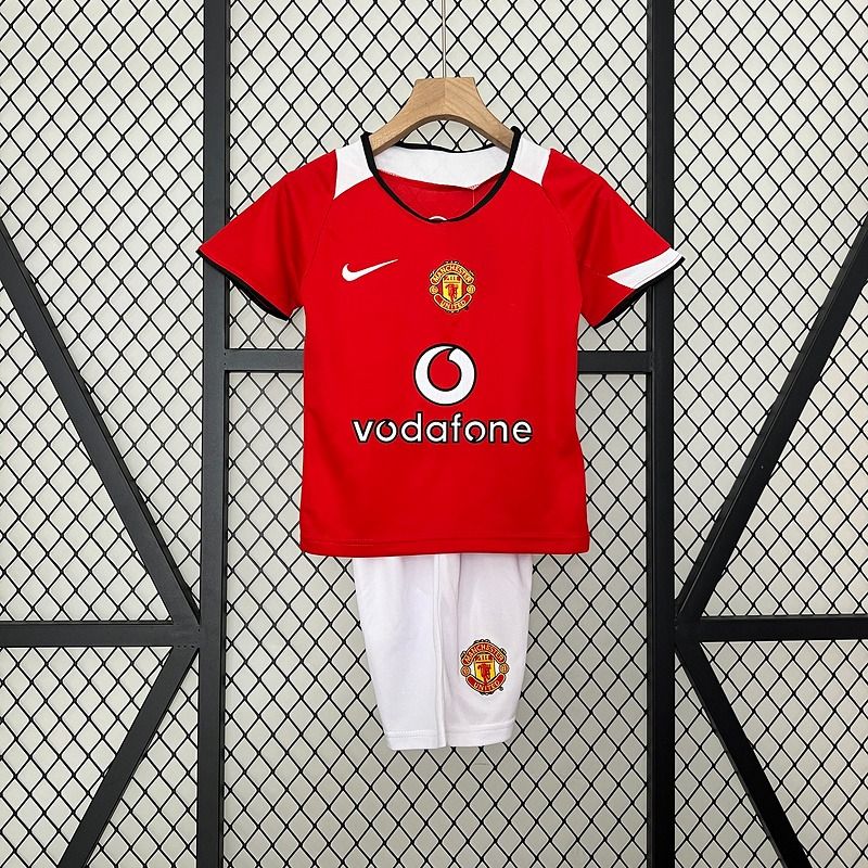 Retro Kids Manchester United 2005-2006 home