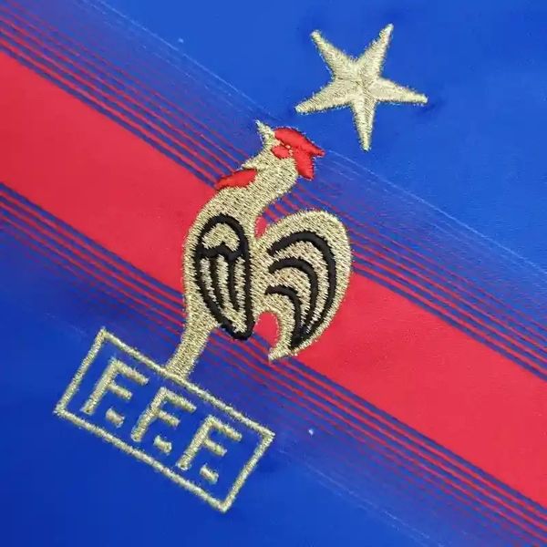 Retro France 2004 home