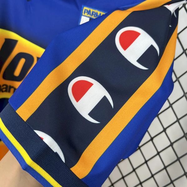 Retro Parma Calcio 2001-2002 home