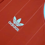 Retro Manchester United 1983 home