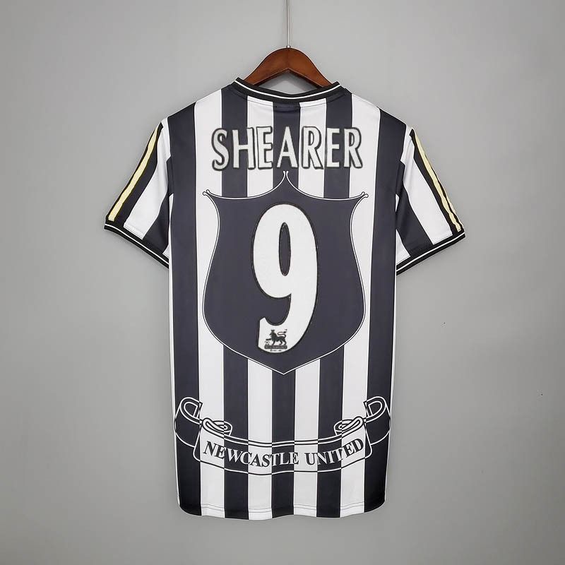 Retro Newcastle United 1997-1999 home Main image