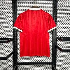 Retro Liverpool FC 1993-1995 home Secondary image