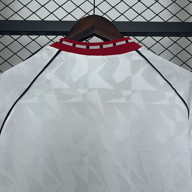 Maillot rétro Manchester United édition spéciale 1990-1991