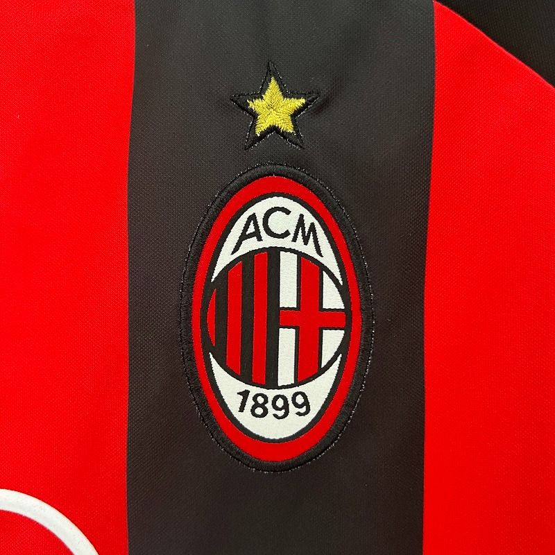 Maillot rétro domicile AC Milan 2001-2002