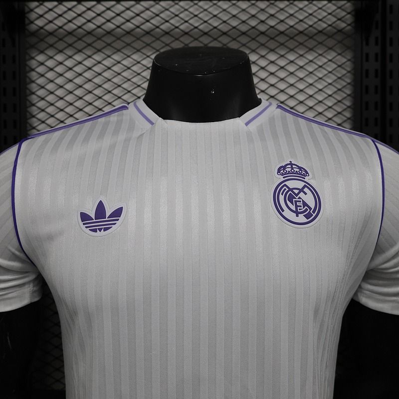 Real Madrid 2025-2026 special edition player