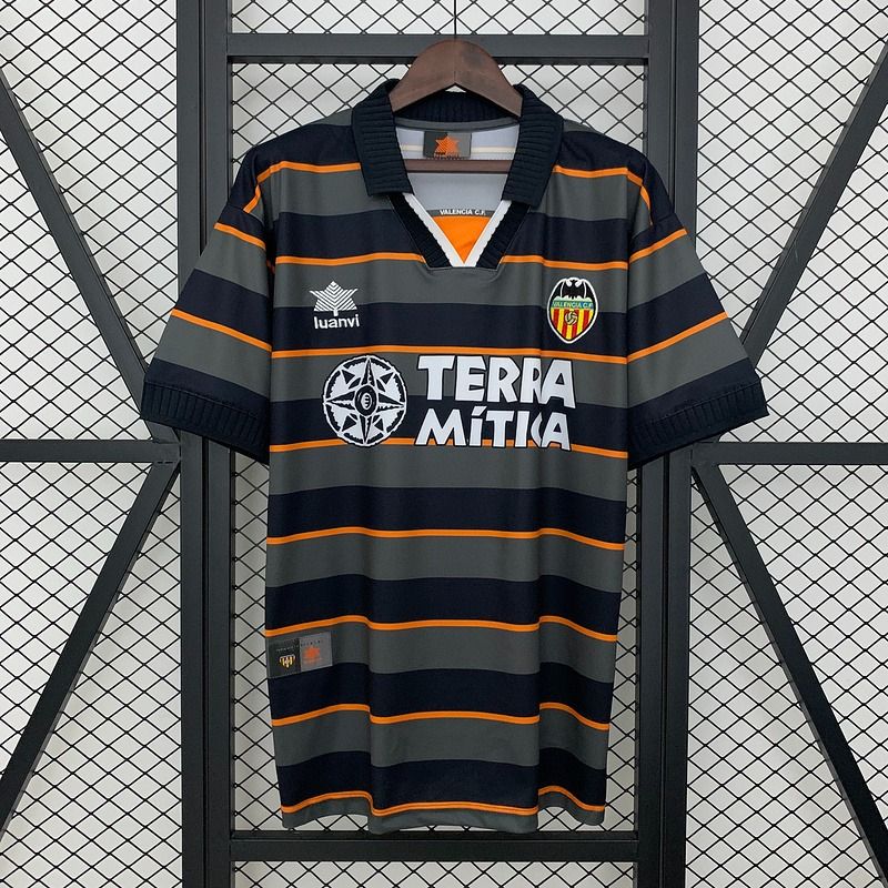 Retro Valencia CF 1999-2000 away Main image
