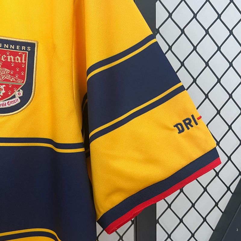 Retro Arsenal FC 1997-1999 away
