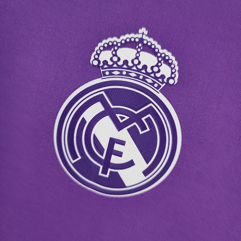 Retro Real Madrid 2016-2017 away
