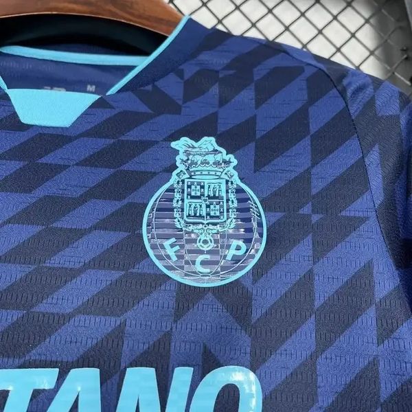 FC Porto 2024-2025 away