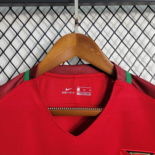Retro Portugal 2016 home