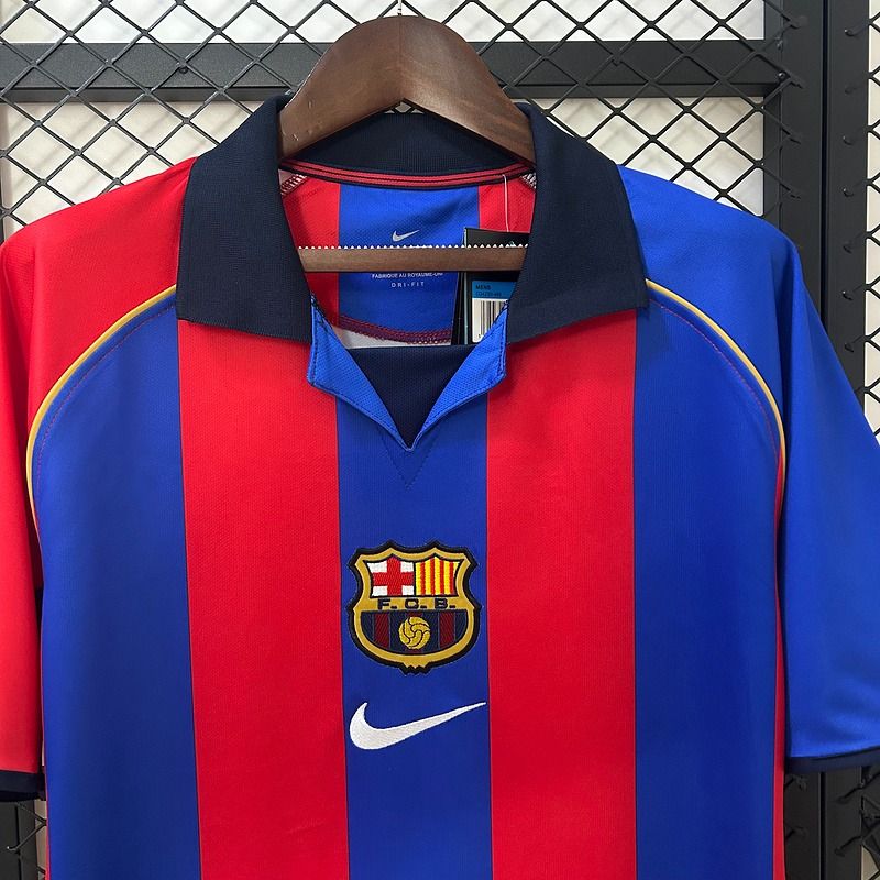 Maillot domicile rétro du FC Barcelone 2001-2002