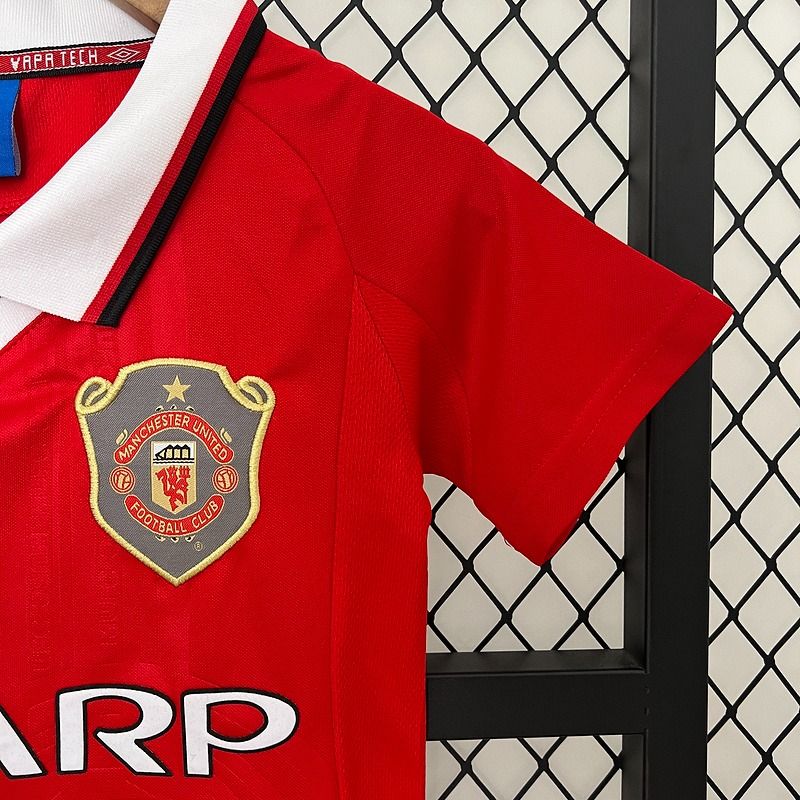 Retro Kids Manchester United 1999-2000 home