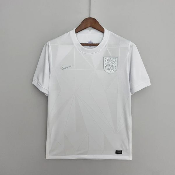 England 2022 home
