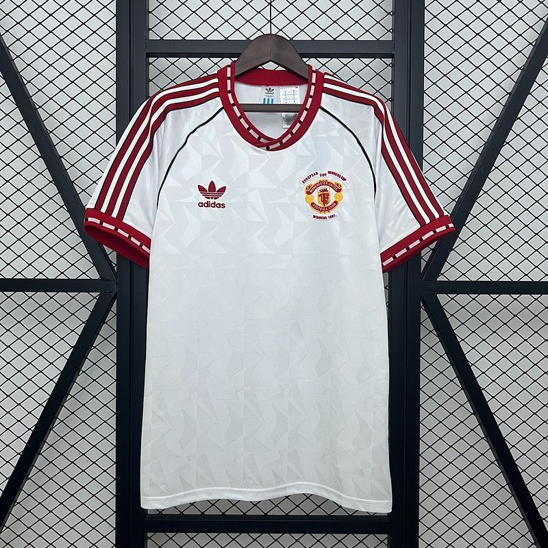 Maillot rétro Manchester United édition spéciale 1990-1991