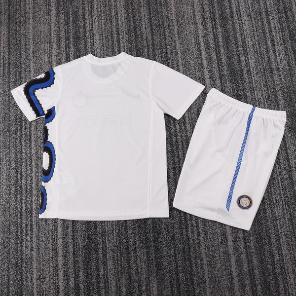 Retro Kids Inter Milano 2010-1998 away Secondary image
