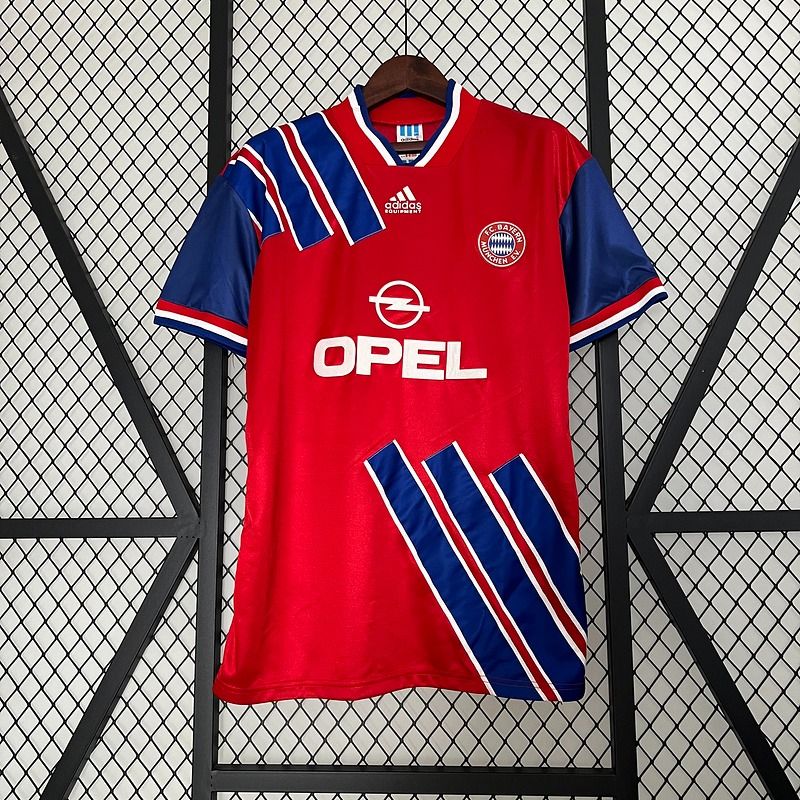 Maillot domicile rétro Bayern Munich 1993-1995 Image principale du produit