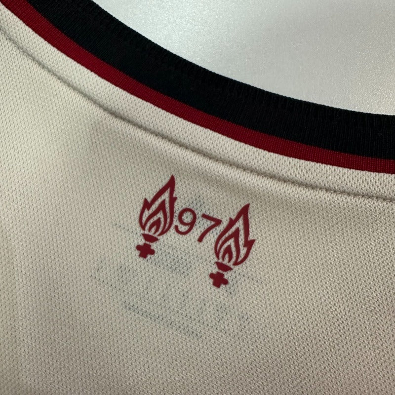 Liverpool FC 2025-2026 away