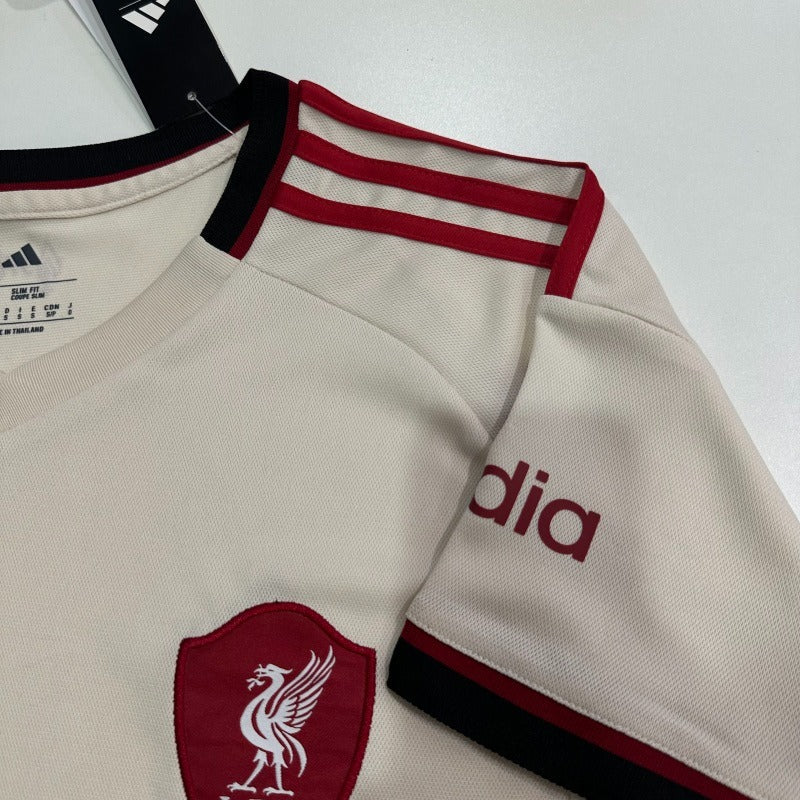 Liverpool FC 2025-2026 away