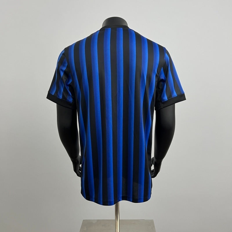Inter Milano 2025-2026 home Secondary image