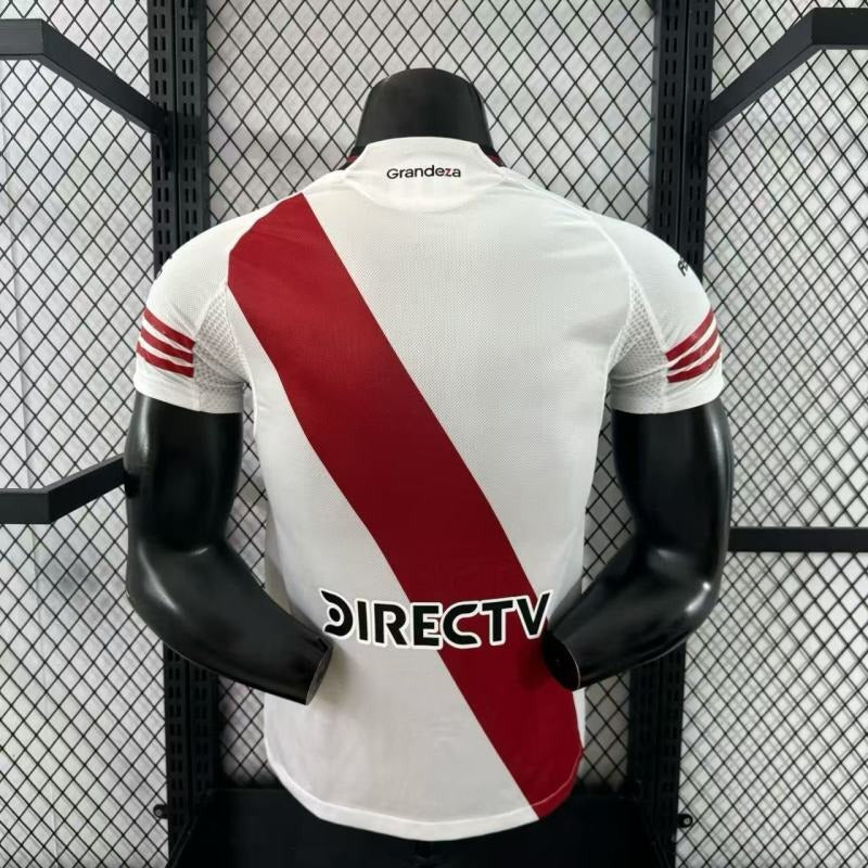 River Plate 2025-2026 home player