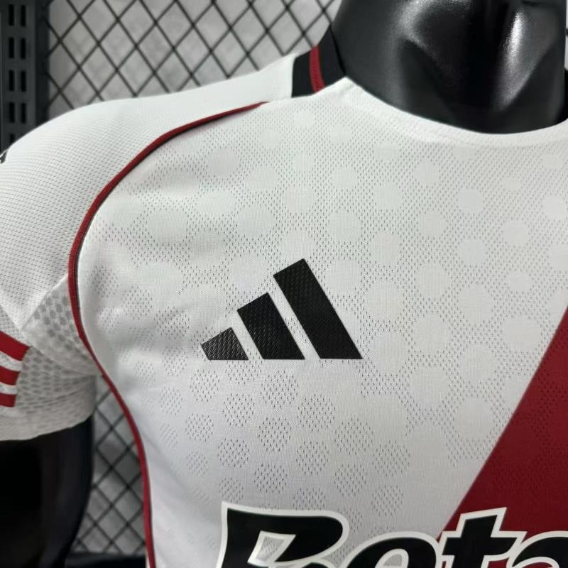 River Plate 2025-2026 home player