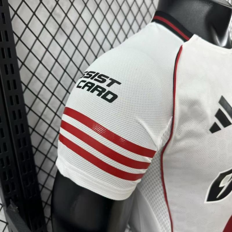 River Plate 2025-2026 home player