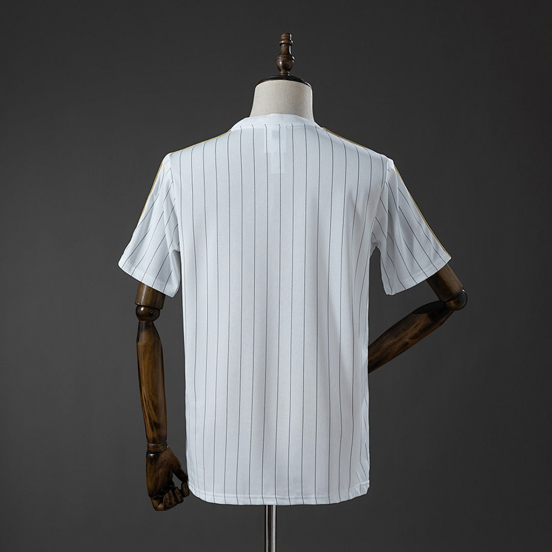 T-shirt Real Madrid Terrace Icons Blanc Image secondaire du produit