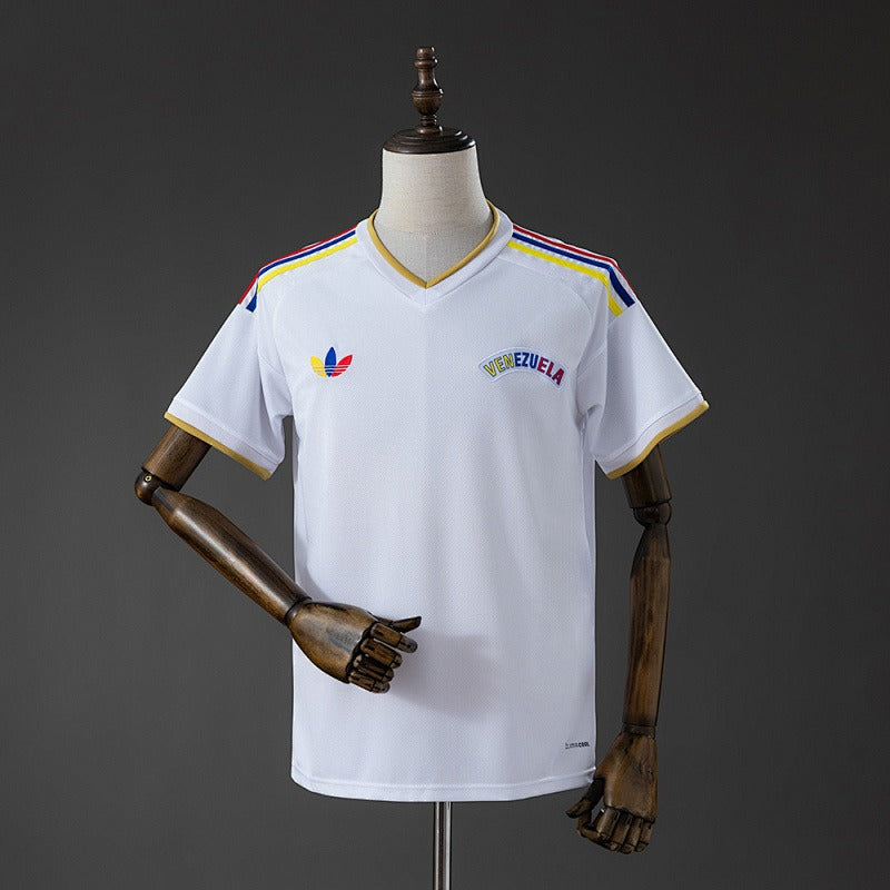 Venezuela 2026 Away Fan