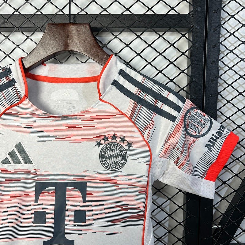 Kids Bayern M¨¹nchen 2025 - 2026 Away - WCFOOTBALLSUIT