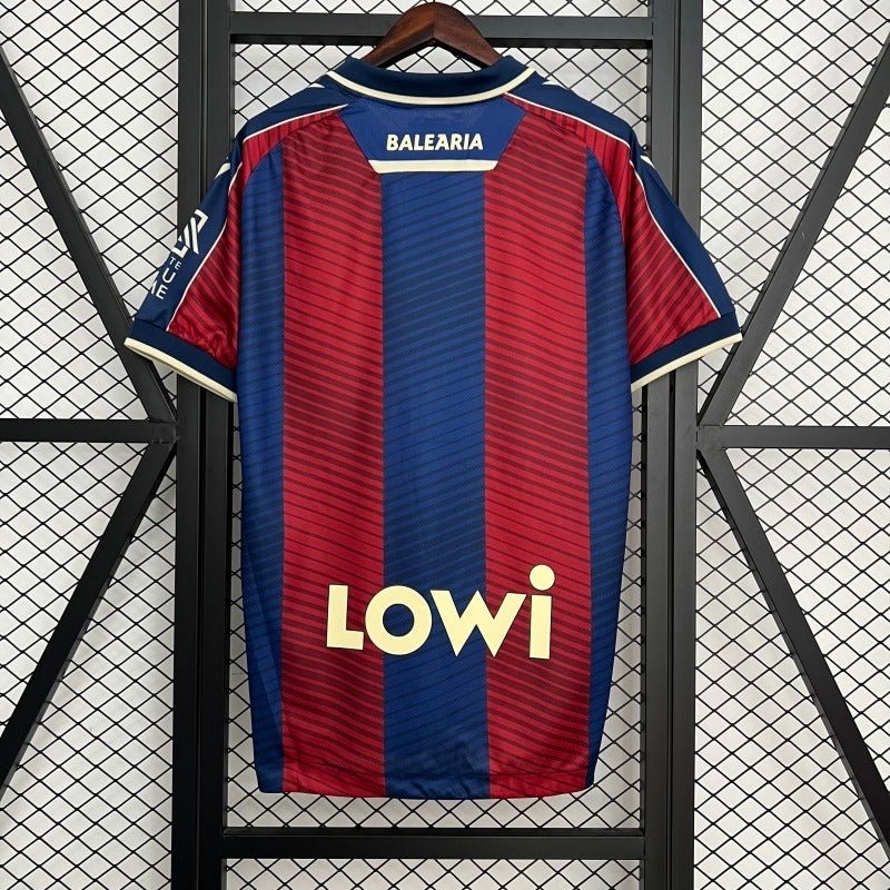 Levante  2025-2026 home Secondary image