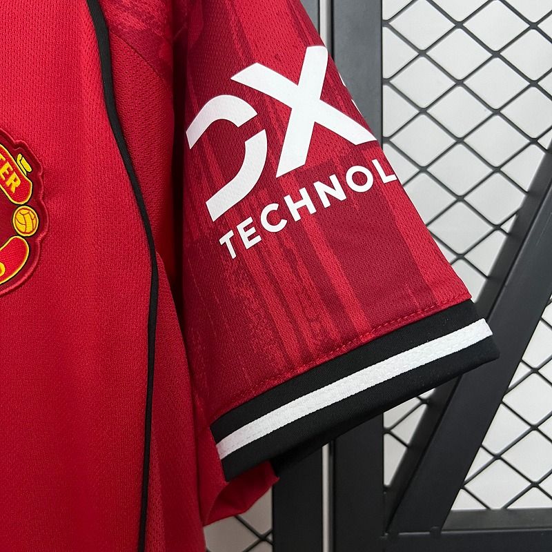 Manchester United 2025 - 2026 home - WCFOOTBALLSUIT
