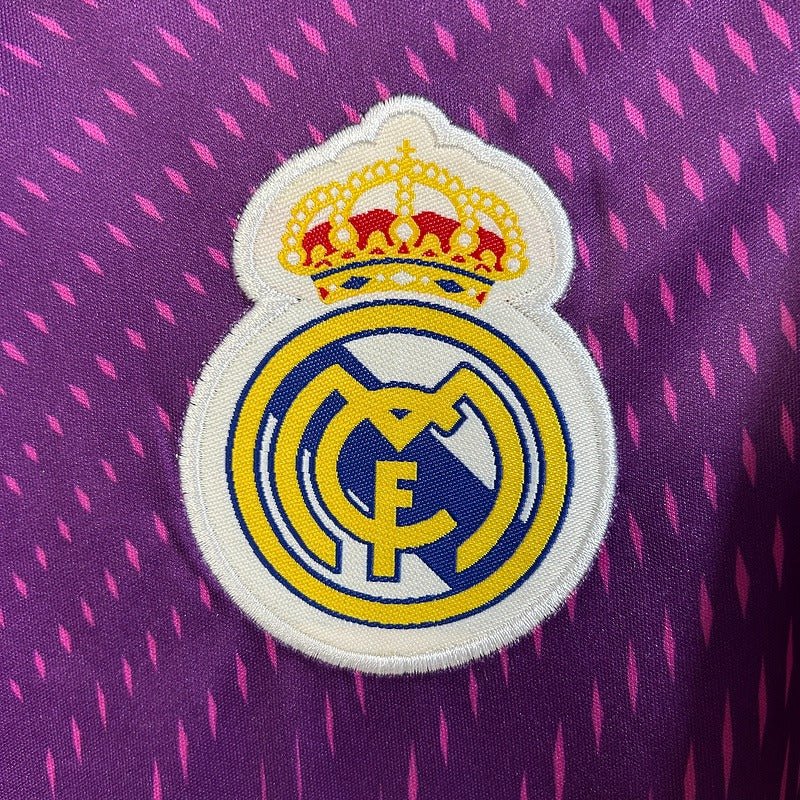 Real Madrid 2025 - 2026 Goalkeeper - WCFOOTBALLSUIT