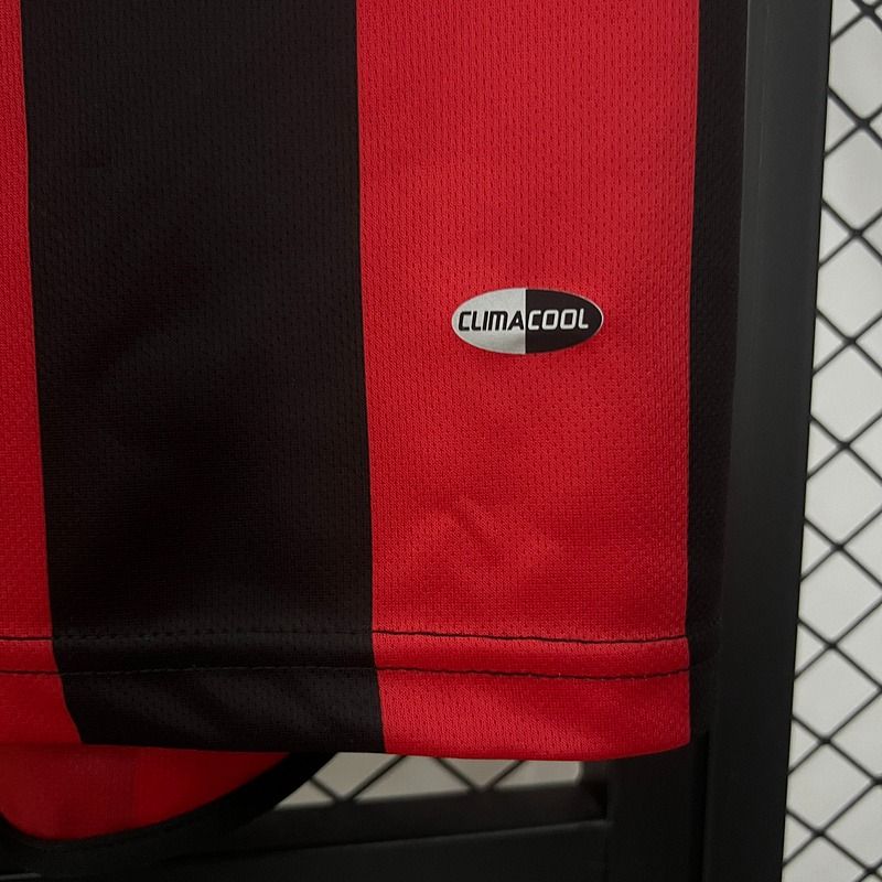 Retro AC Milan 2003 - 2004 home - WCFOOTBALLSUIT