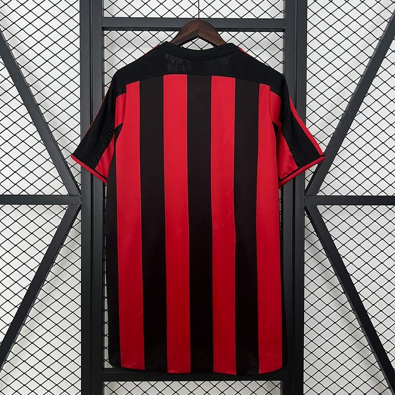 Retro AC Milan 2003-2004 home Secondary image