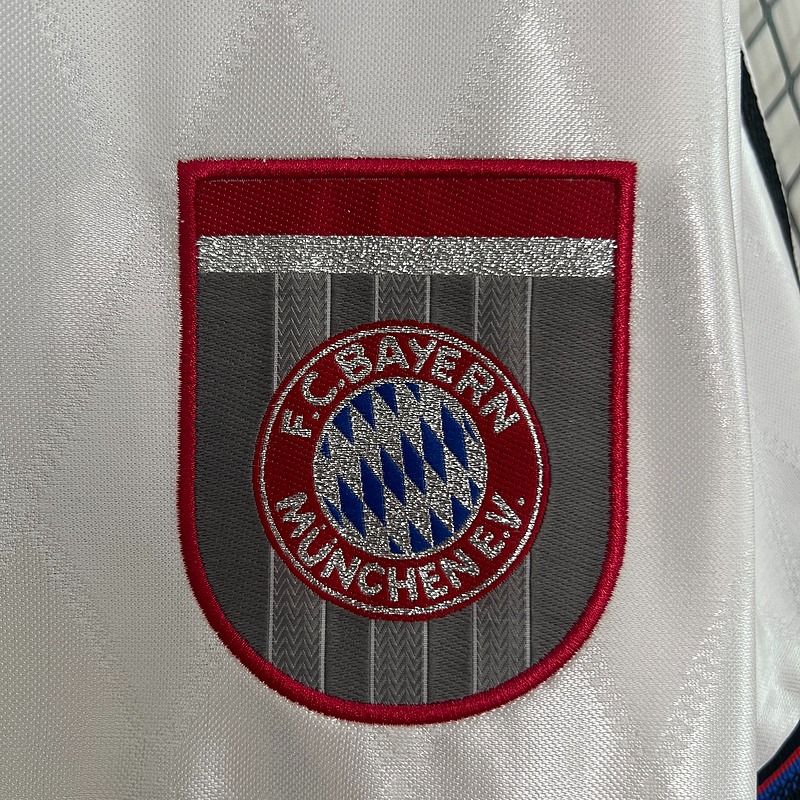 Retro Bayern München 1996 - 1998 away game - WCFOOTBALLSUIT